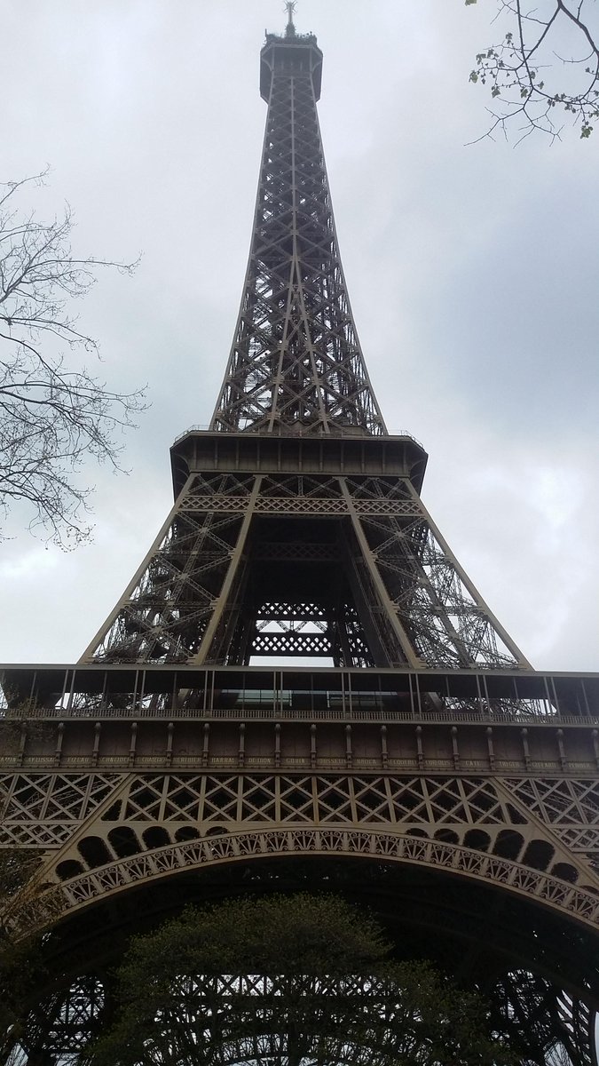 Jackers33's tweet photo. Looking forward to tomorrow. #ParisMarathon http://t.co/eso85zeLvL