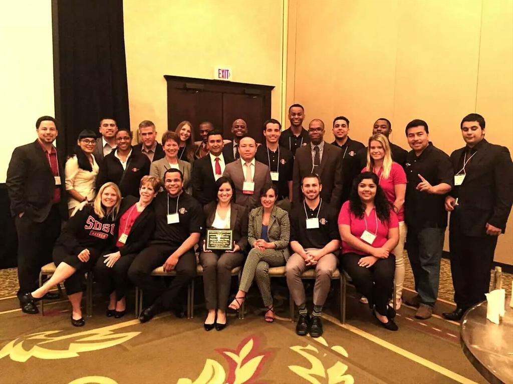 aaroniffland's tweet photo. "@jlukewood: @SDSU_CCLead representing at @CSCCResearch
Go Aztecs! #cscc2015 http://t.co/m8Tvoyib5K"