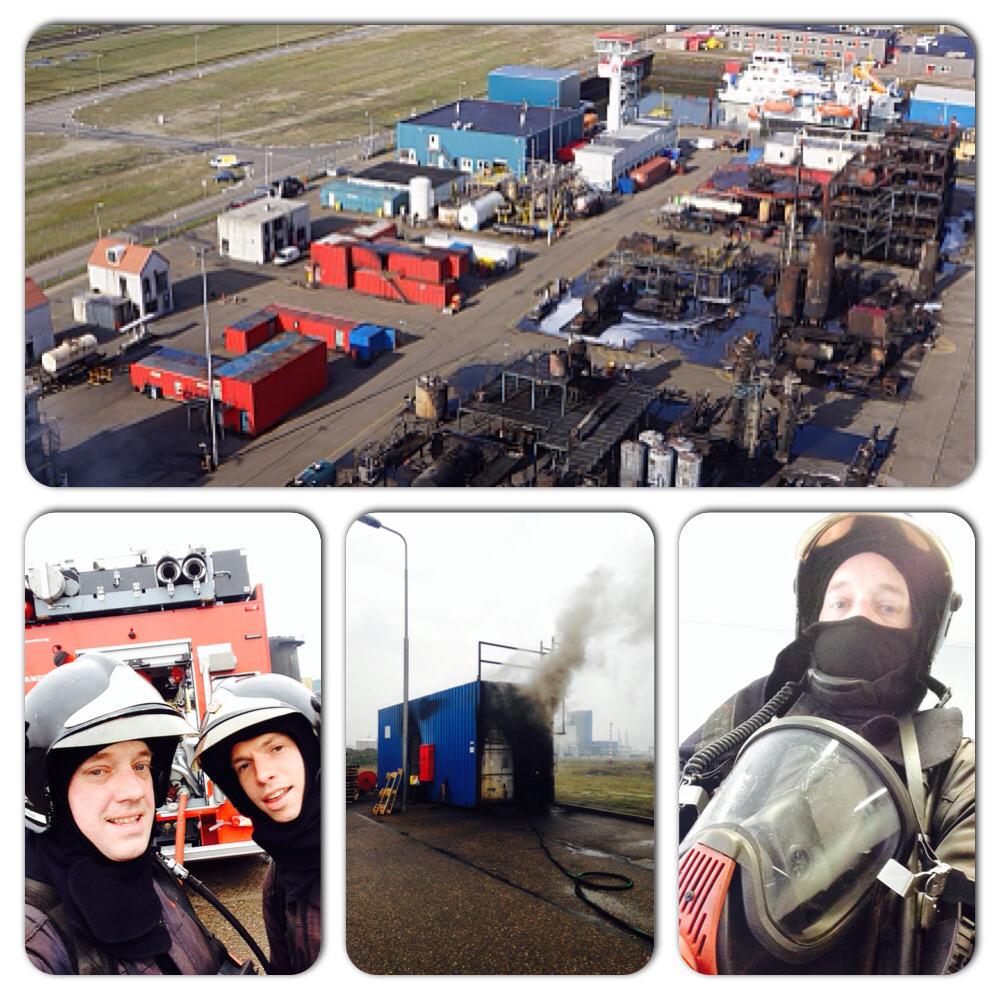 firreflyy's tweet image. Heerlijk dagje geoefend #FalckRisc #Brandweer #VGZuid #Rotterdam