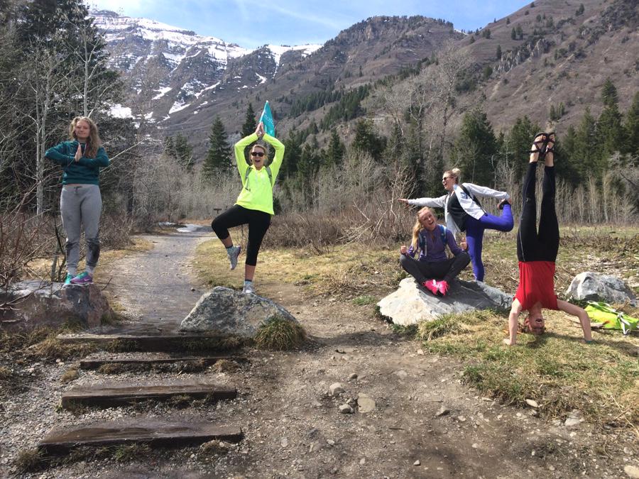 KelliStirling21's tweet photo. Emily took out 2 people as she slipped down the mountain #questival #QSLC #HotLlamas http://t.co/iTEau9vKcW