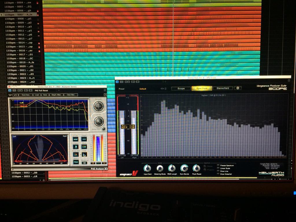 JeffHeffner_com's tweet photo. club mix is during mastering of my vocal track....#somewhere http://t.co/yP3bWyZNil