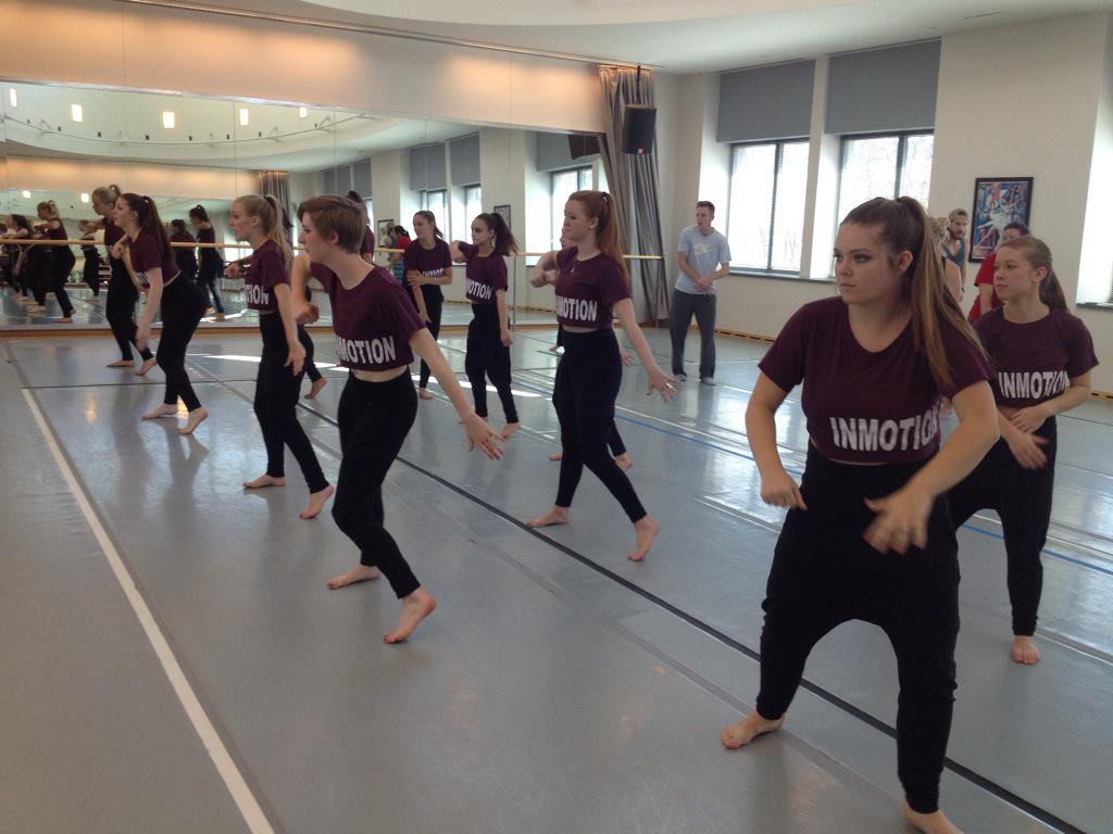 MoveExatIU's tweet photo. Getting down to Uptown Funk with @InMotionDanceCo http://t.co/9cYVhUhfgN