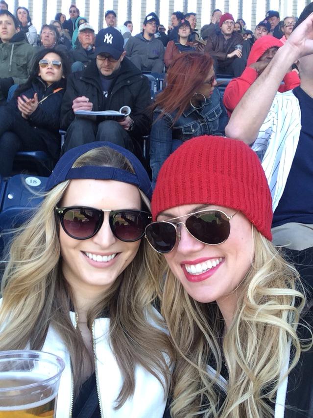 natoish's tweet image. Hashtag #hatsmatter @Yankees @RedSox it's so cold in the shade!! ⚾️ #brutalwind @sieckk