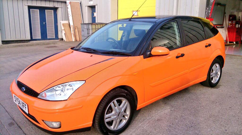 cheshirecustoms's tweet photo. This weeks wrap in @3MWrapsUK Burnt Orange &amp; Gloss black. Looked stunning outside in the natural light. 👍🏼👍🏼 http://t.co/l2sSj1TRmv
