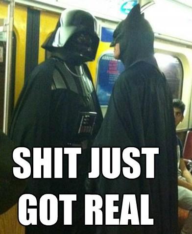 Bghdsgh's tweet photo. Awkward encounters...

#StarWars #batman #ThatsBanter #WhoWouldWinInaFight http://t.co/MkFmyNhfvO