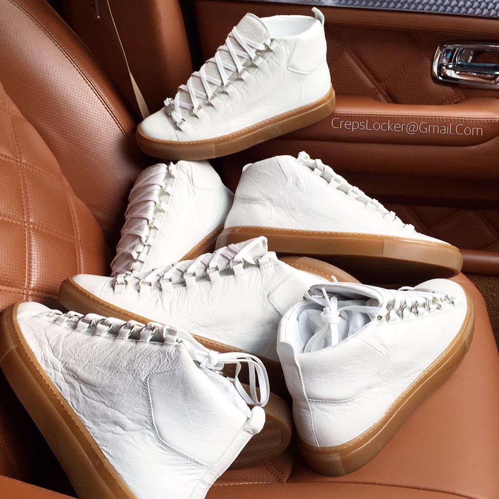 Validatie Dakloos geest Crepslocker on Twitter: "New @BALENCIAGA Arena Gum Soles Just landed in all  sizes. Another Summer Must Haves! #balenciaga #balenciagaarena  http://t.co/5GPxRqdiFz" / Twitter
