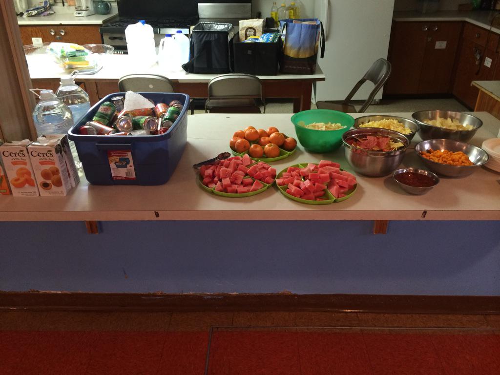 ConnaughtGarden's tweet photo. Huge thank you to @Safeway for all the food donations at today's event! http://t.co/TRmbDnOtAF
