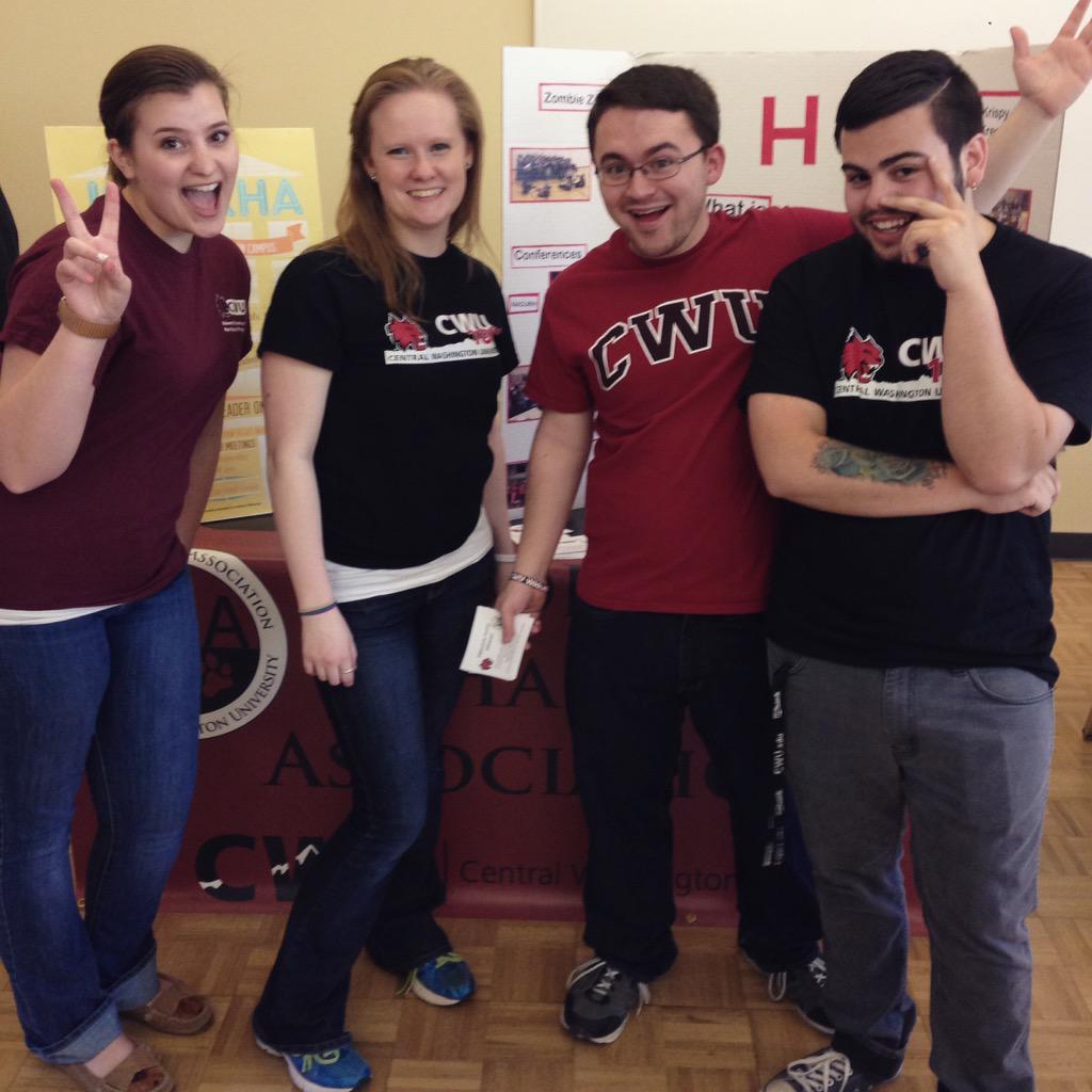 CWU_RHA's tweet photo. Shoutout to everyone who stopped by our table at #WildcatDay! We can't wait to see you again in fall! πΎπ #RHASay #CWU http://t.co/ULnmRxCF6j