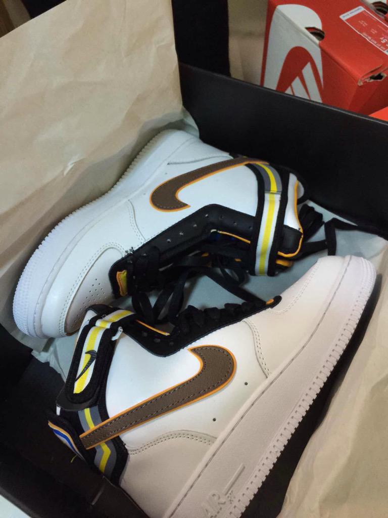 kobezou1's tweet photo. #Nike#Air force1# Tisci#limited edition #size40-45#shipping worldwide！email me：354497362@qq.com http://t.co/jWGCU2QDT1