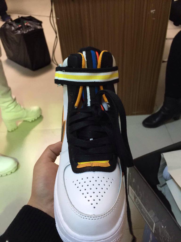 kobezou1's tweet photo. #Nike#Air force1# Tisci#limited edition #size40-45#shipping worldwide！email me：354497362@qq.com http://t.co/jWGCU2QDT1