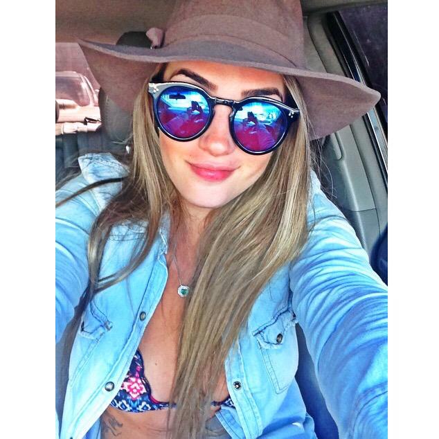 ForYouAlineG's tweet photo. Boa tardee, PERFEITA a foto que nossa princesa postou né 💋💋😍 #AlineGNoMarapongaMartModa http://t.co/QAeAy5vUUb