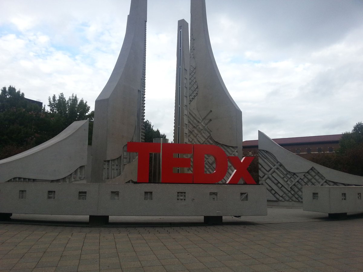 TEDxPurdueU's tweet image. 0 day until TEDxPurdueU 2015 #Meraki #TEDxPurdueU tedxpurdueu.com