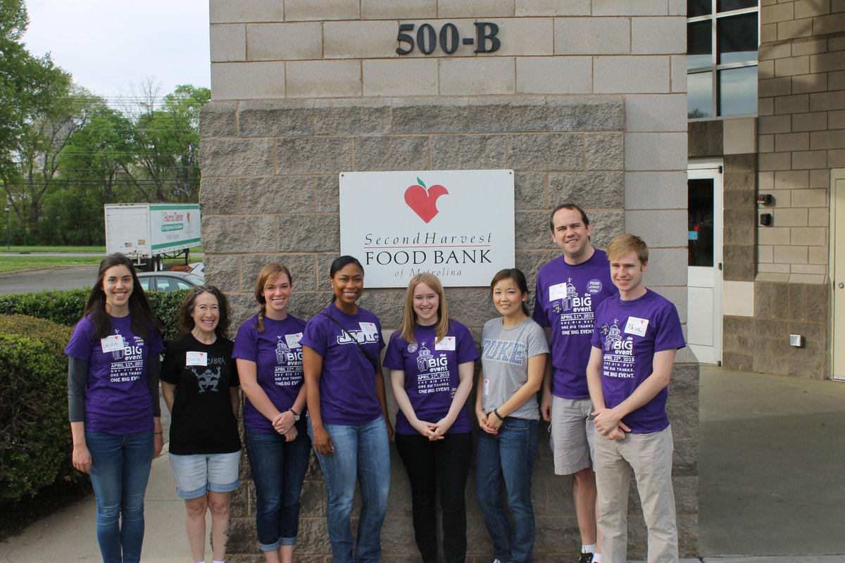 cltdukes's tweet image. Thank you to the alumni who volunteered this morning @FoodBankonthego for #JMUBigEvent!