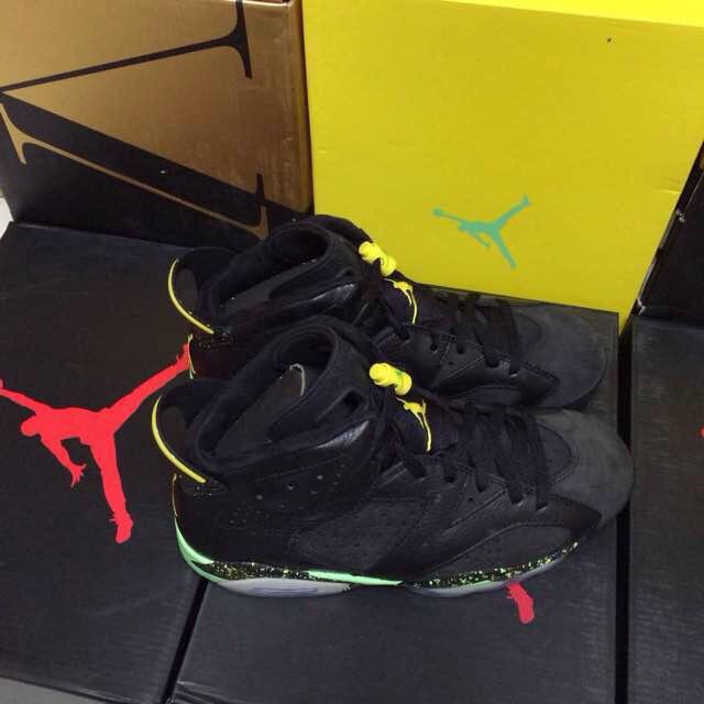kobezou1's tweet photo. Nike Air Jordan7#size40-45#shipping worldwide！email me：354497362@qq.com http://t.co/GDAMVaXuoD