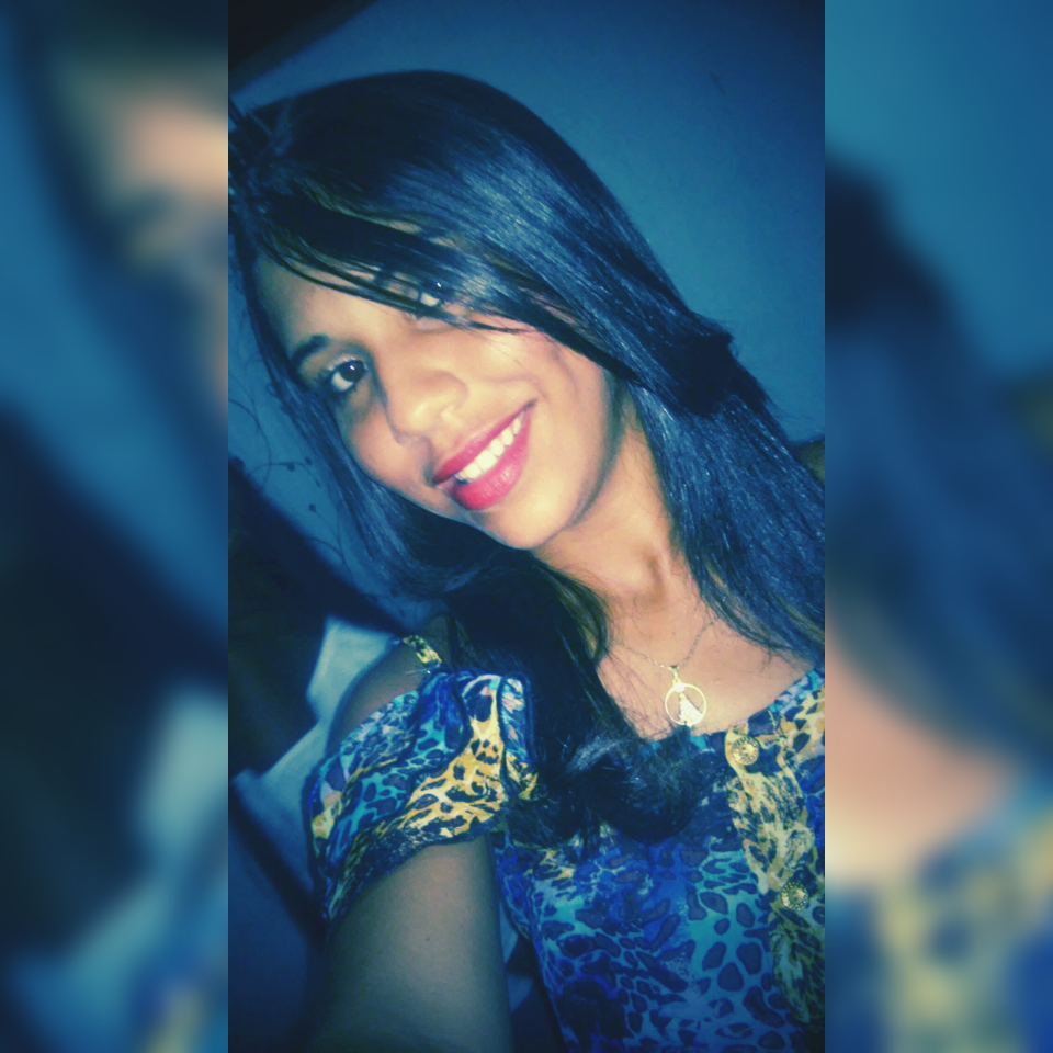 Fatimas2s2s2's tweet photo. Eu tava te amando eu tava te amando. covardia vc mim engana vc não sabe o que e amar.. http://t.co/aKoQ4usjm8