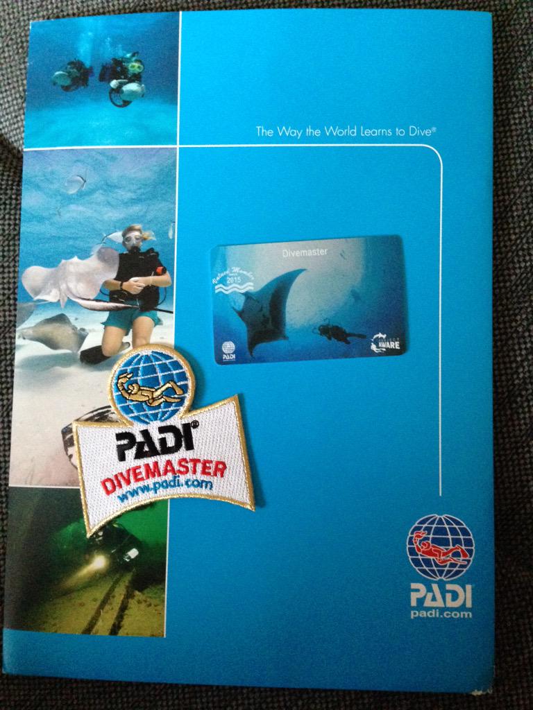 zmizzel's tweet photo. #padipro #divemaster #ändlächbecho #divingisfun #dingetun http://t.co/ENb7PQPBjy