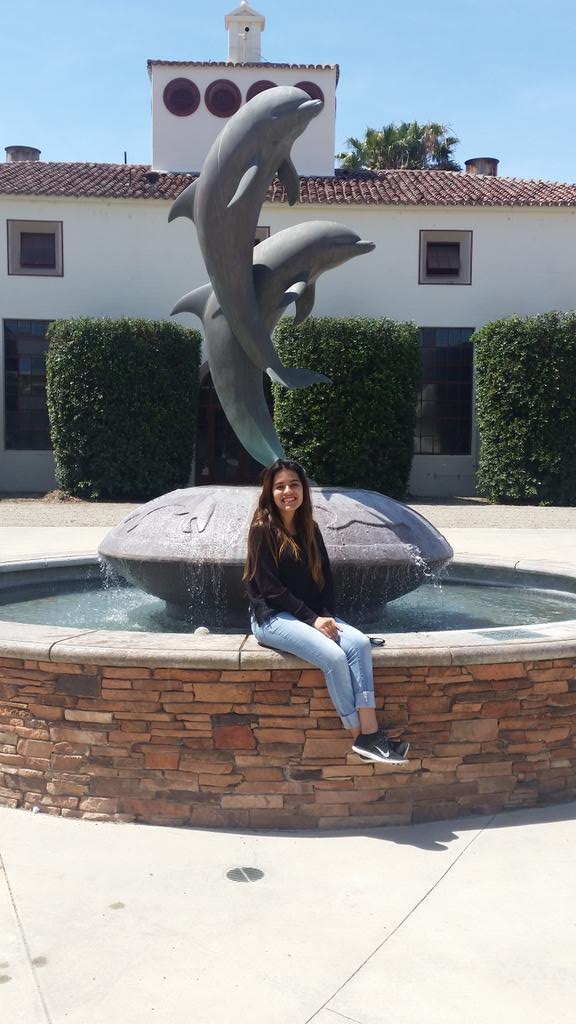 jocelineeee_'s tweet photo. #DiscoverCI http://t.co/ebMV7VBG3c