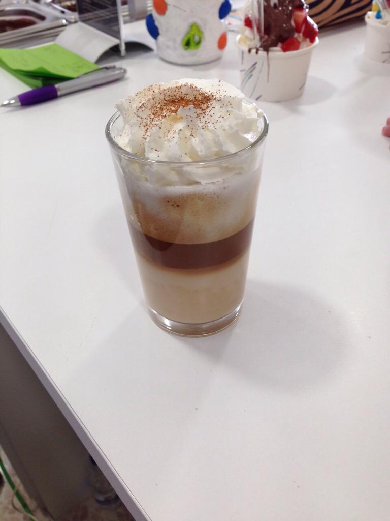 LosPixixi's tweet photo. Totalmente apetecible 😋😋😋 http://t.co/Zm414f5dkn