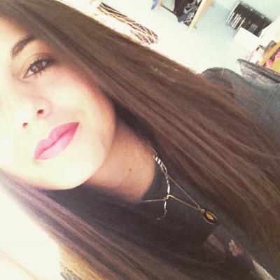 edenrpgmsh's tweet photo. “@liamrpgmsh: (Cite ce tweet avec une photo de toi et ton prénom, âge, twitter.)”Coleen, 17 lundi;)), svmerhvlder http://t.co/2TacZZjEFS