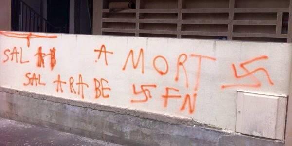 SamDeghout's tweet photo. A la mosquée de Vandoeuvre-lès-Nancy on sent l'effet #JeSuisCharlie #RallumerRepu #VivreEnsemble http://t.co/nkXnPNRHfO