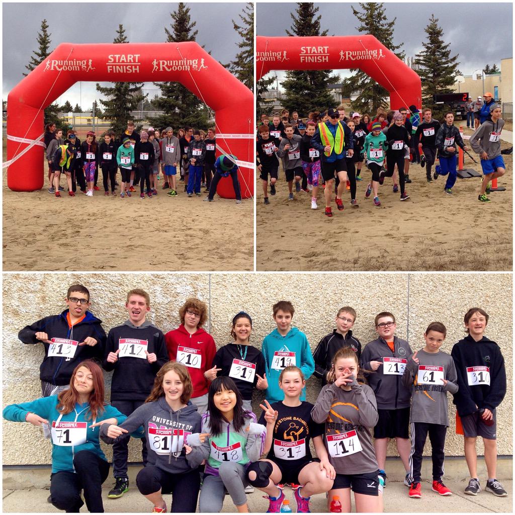 mrheale's tweet photo. Great run with our sun run kids at the slush run.7B's Brekan came in 1st.Alleya &amp; John did amazing too @ShaunaBredo http://t.co/rvaMNqGotr