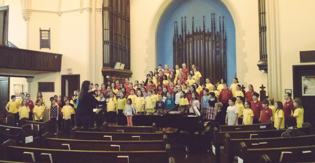 Rehearsing with our new friends before tonight's big concert in Kingston. What a sound! Thanks <a href="/CantabileChoirs/">Cantabile Kingston</a>!