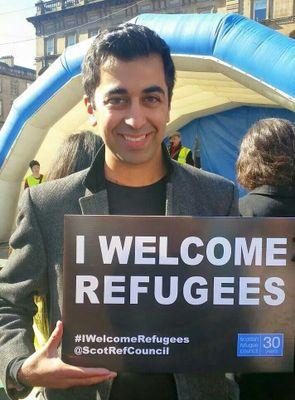 bnolan1872's tweet photo. This has to be seen #SNPout http://t.co/2aQousvw9R