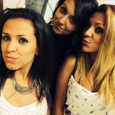Karolainnn's tweet photo. @iireenee9 @LuciAlaman HAMOR http://t.co/vIwcV9FfUu