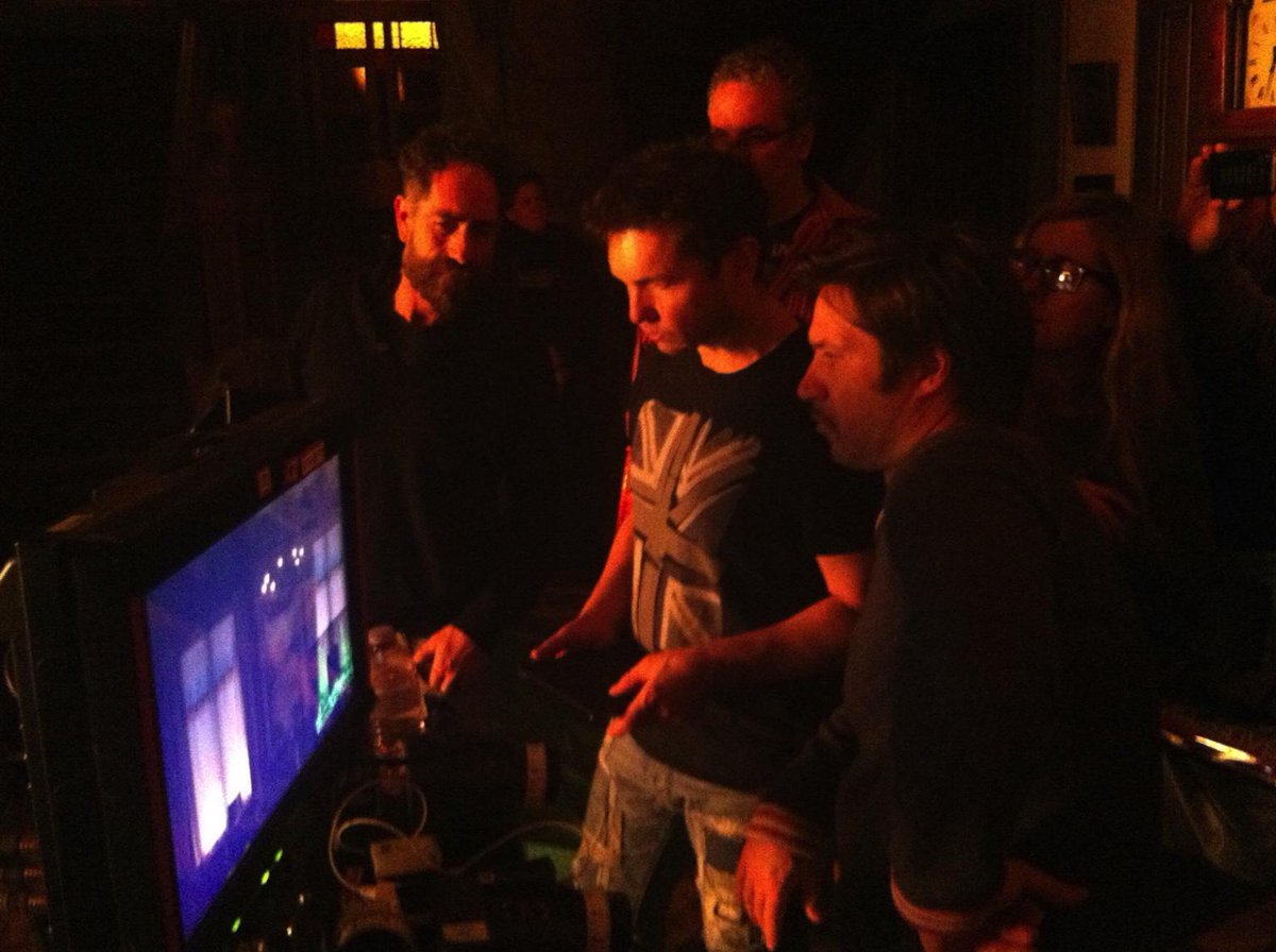 JohnBarbisan's tweet photo. @jaybeesugar @TJScottPictures @wilzmak @daeganf @borismojsovski are captivated! #bittenS2 @SpaceChannel @bittentv http://t.co/FB7fCXEp9S