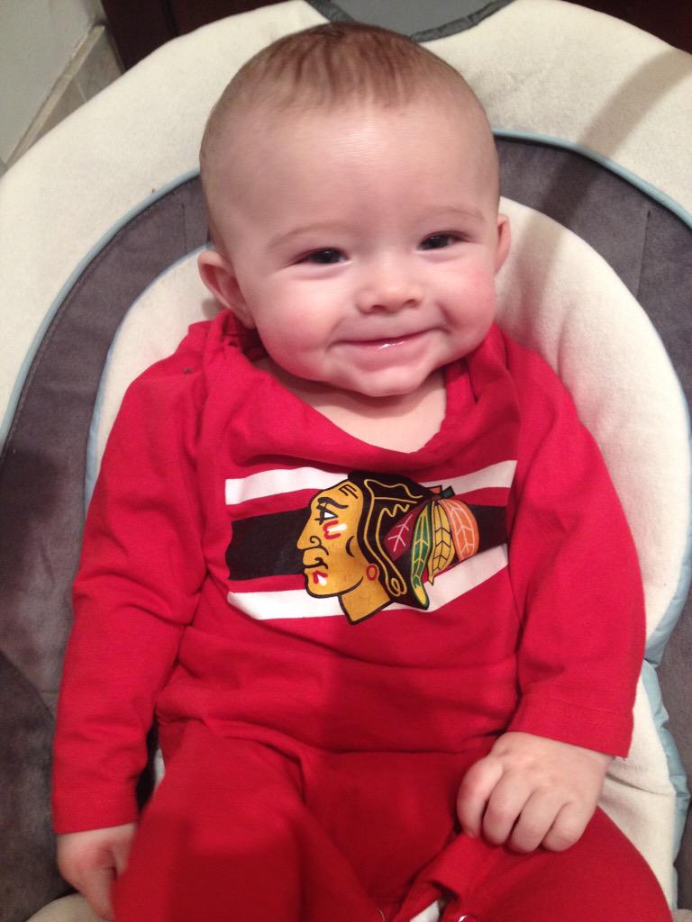 RussChristopher's tweet image. Little Nick. #futureBlackhawk #hawkfanphoto