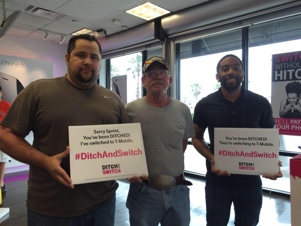 InMeeksOpinion's tweet photo. Bay Area team!!! 4 lines from sprint !! #ditchandswitch #HoustonSouth #10DoorsStrong @CallieField1 @AlisaArner http://t.co/1ZcRGEDFHH