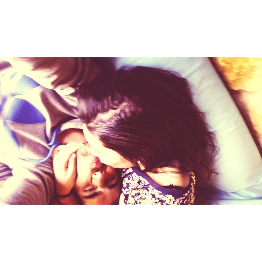 CrisAdrov02's tweet photo. Teeeeequiero cukii, por sumar otro más aún te quiero más😆 @AngelPoyatos24 http://t.co/rcRJ597xmP