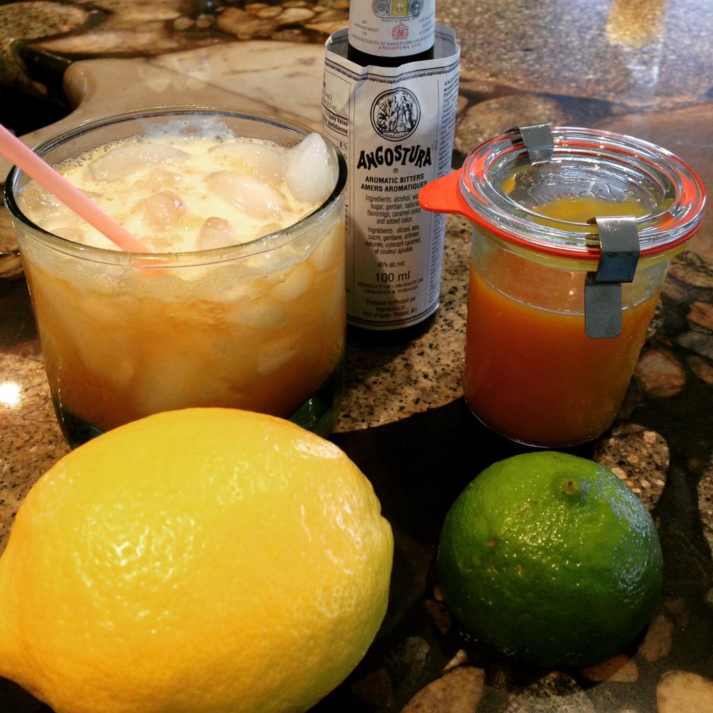 bigfkahuna's tweet image. Kickass Hurricaine with real Lilikoi, hope to see these at #Proofyyc #modelmilk