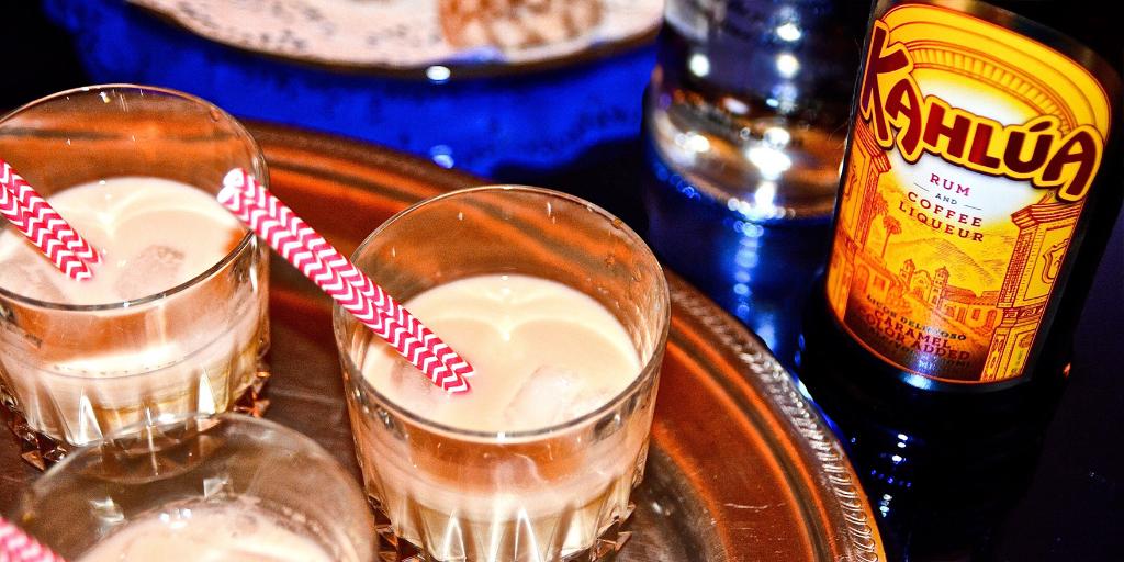 Kahlua's tweet photo. Bring #KahluaWhiteRussian into tonight's mix and make your Saturday night worth bragging about. http://t.co/pcrgAGmm9T