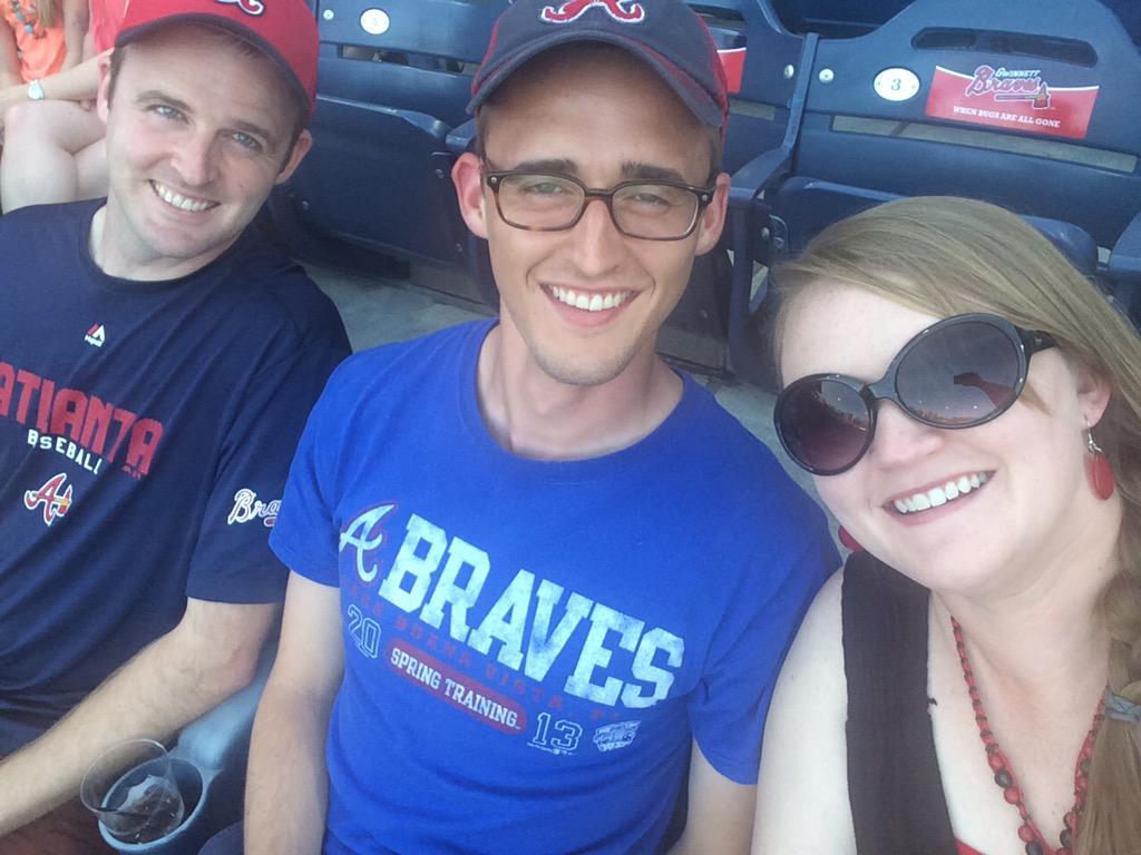 jenframe7's tweet photo. Opening weekend at G Braves and so close! #loveVIP #gwinnettbraves http://t.co/3rXkZdXWUh