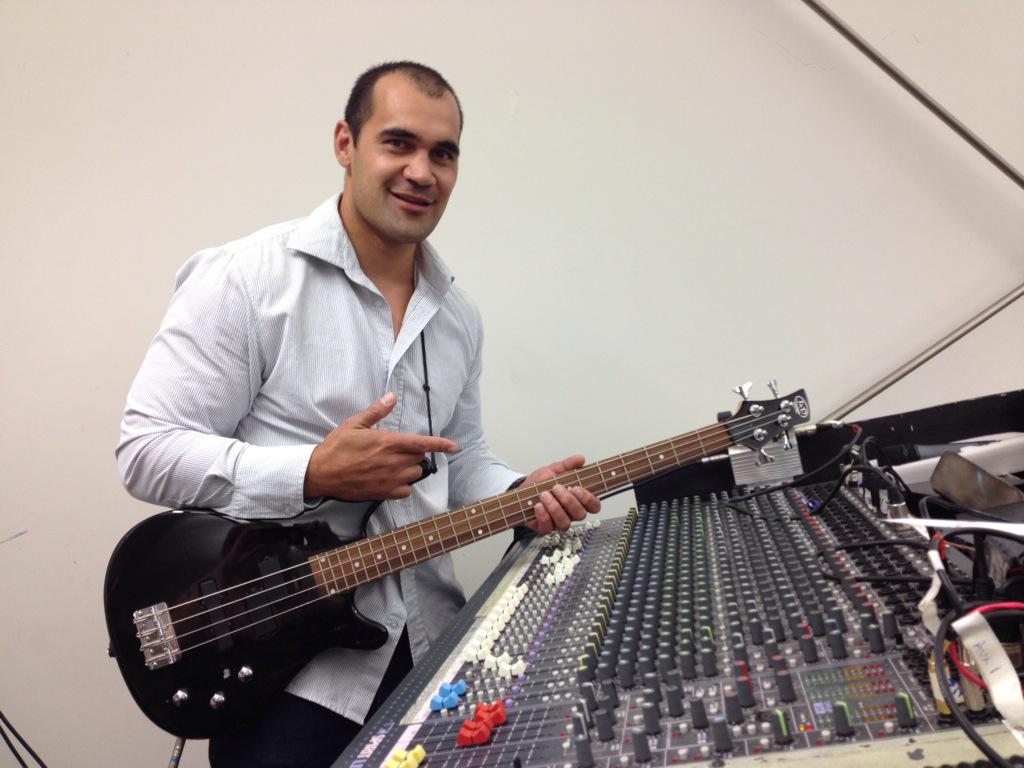NZSportsFrames's tweet photo. What happens at church when the bass player and sound mixer are sick....Just try to cover http://t.co/tliccA1jSJ