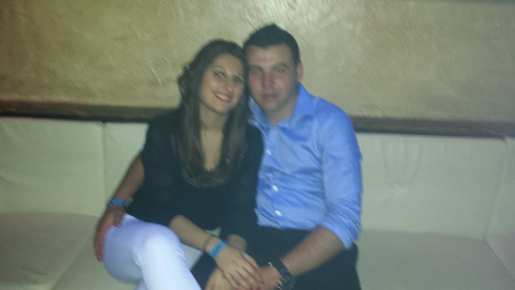 danimoro93's tweet photo. Con mi amor @Yiinayka http://t.co/eFYKV4doCE