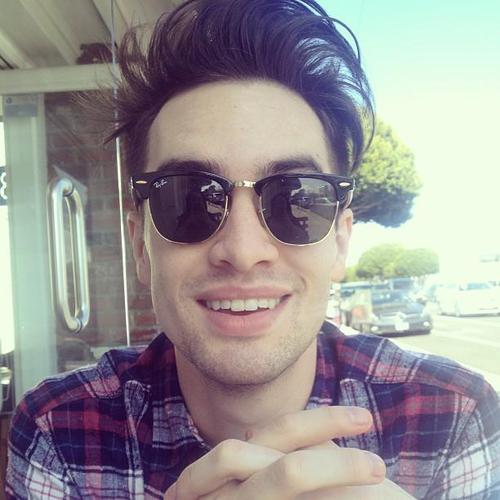 Happy birthday brendon urie  Beautiful 