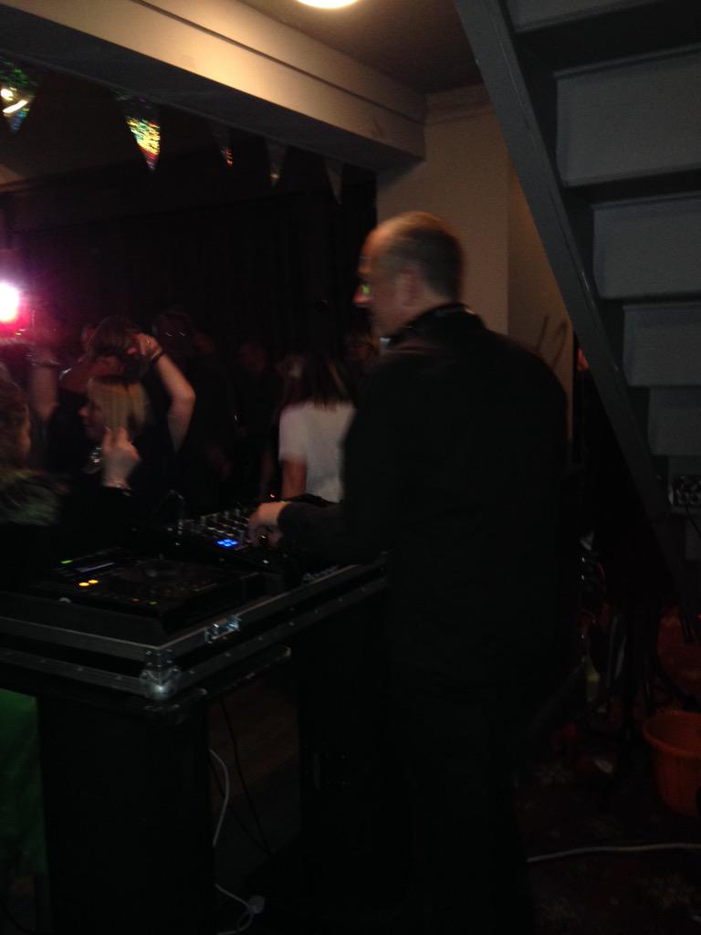 eleanorstaxi's tweet photo. Great night of tunes from @Mr_Dave_Haslam. Was just like being back in Yellow at the Boardwalk circa '96. Almost. http://t.co/YOMnF9HLhd