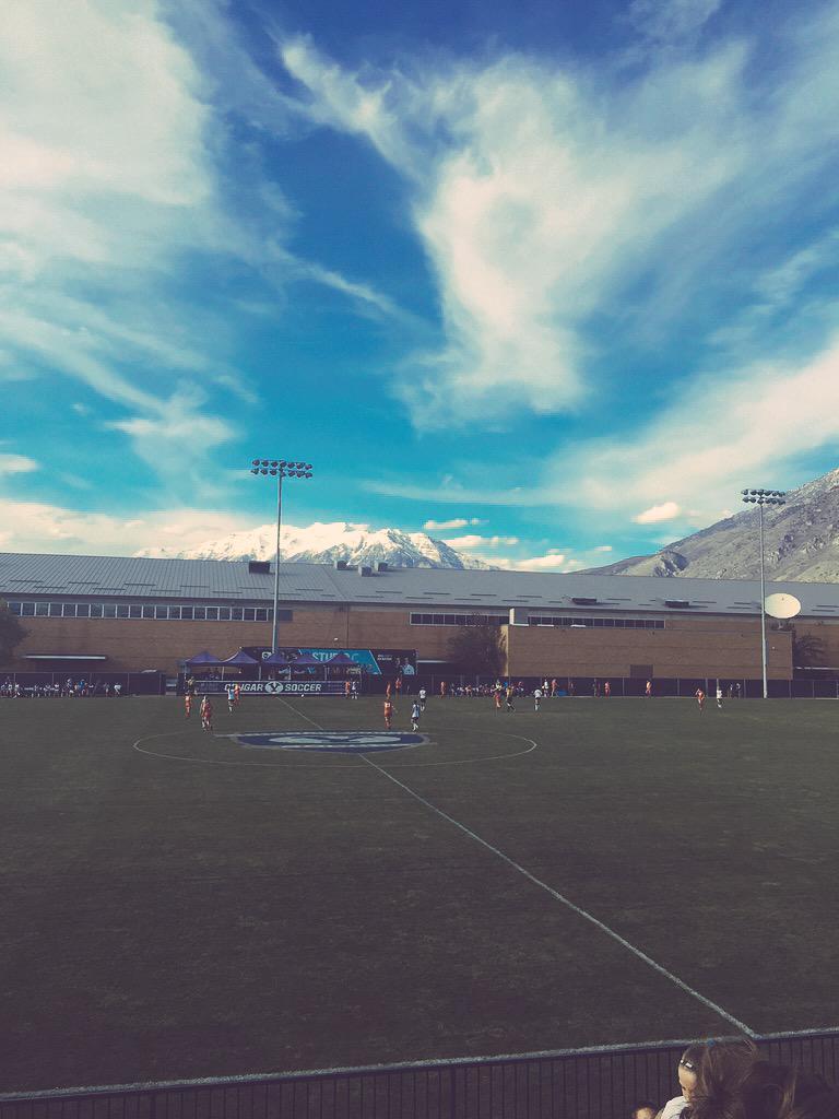 AndyDPhillips's tweet photo. Spring game BYU vs UTAH #utes #cougars #gobizzy http://t.co/3khpnJcuar