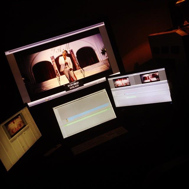 redifollow's tweet image. Credit by ift.tt/1aEEFFK Desde el #frenchStudio maquinando #MujerProhibida #NoSleep #FrenchCrew @mrblacke…