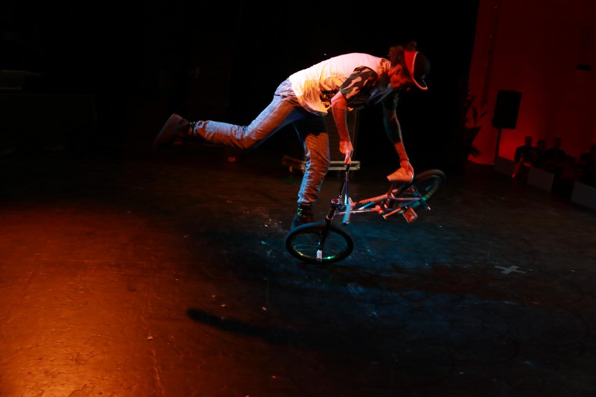 JournalLeNord's tweet photo. Quel spectacle au Gala des Zénith ! #TCZenith @CCISJ http://t.co/1KRSbLb95F