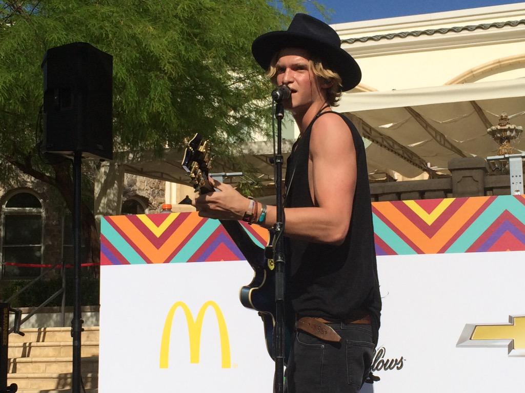 McDonalds tweet picture