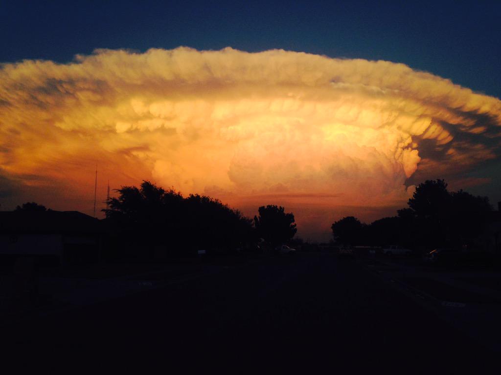 Beautiful cloud formation at sunset. #weather#clouds#storms#lubbock
