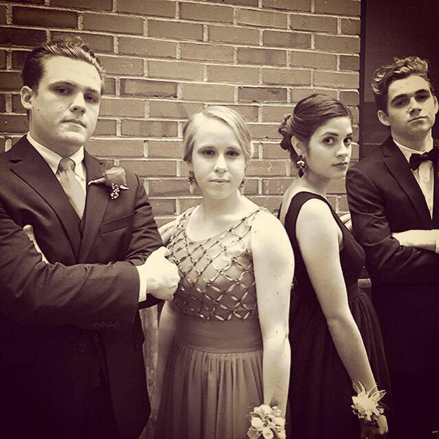 BiSocials's tweet photo. Is it time for the party yet??? #prom2k15  #LeonHS @TheLeonHighLife http://t.co/b8GEuvwGKf