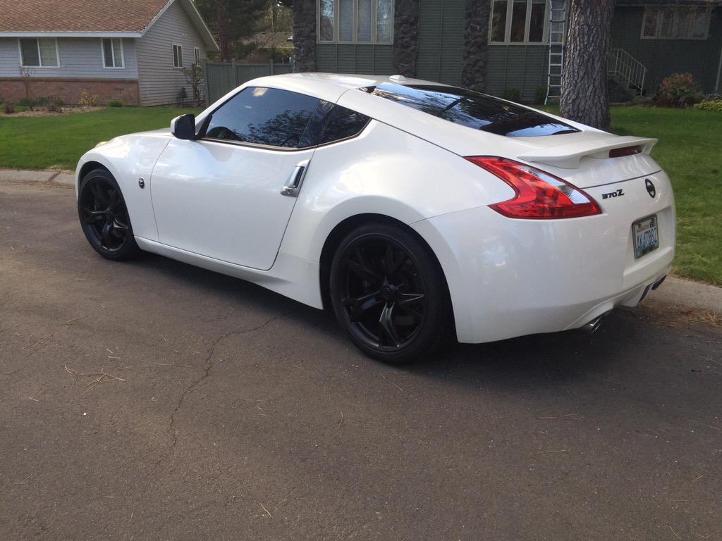 VitalSyntax's tweet image. $50 and 4 hours later, dipped my wheels and emblems