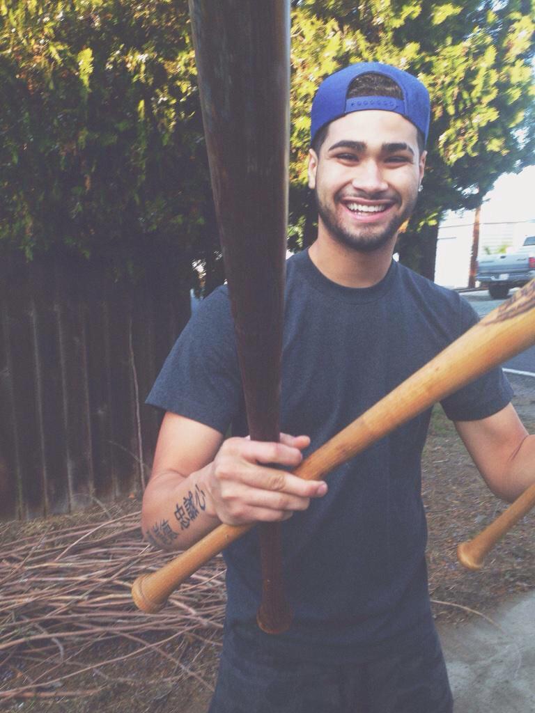 Ronnie. (@fctcrehearts) on Twitter photo 