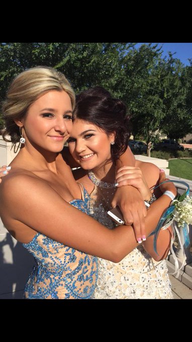 Prom 🎉 http://t.co/ZzFWwiM5EB