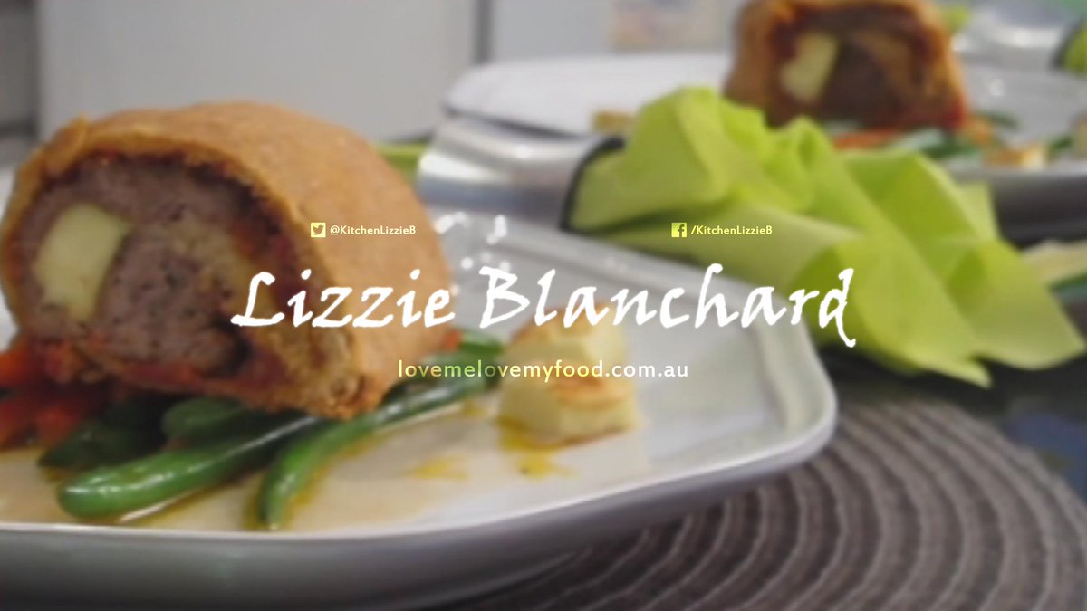 MAWFphoto's tweet photo. Banner Revamp for @KitchenLizzieB! - contact us for gfx here or at http://t.co/jDXDYvljYT http://t.co/ydGfBUXsHl