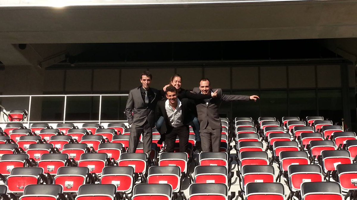 Seb_Llorca6's tweet photo. #VINCI_UX De Bon matin à #Allianz #Riviera ! Nous au stade on supporte toujours le #GYM #VINCI #hackathon http://t.co/c6HYN1Z2hd